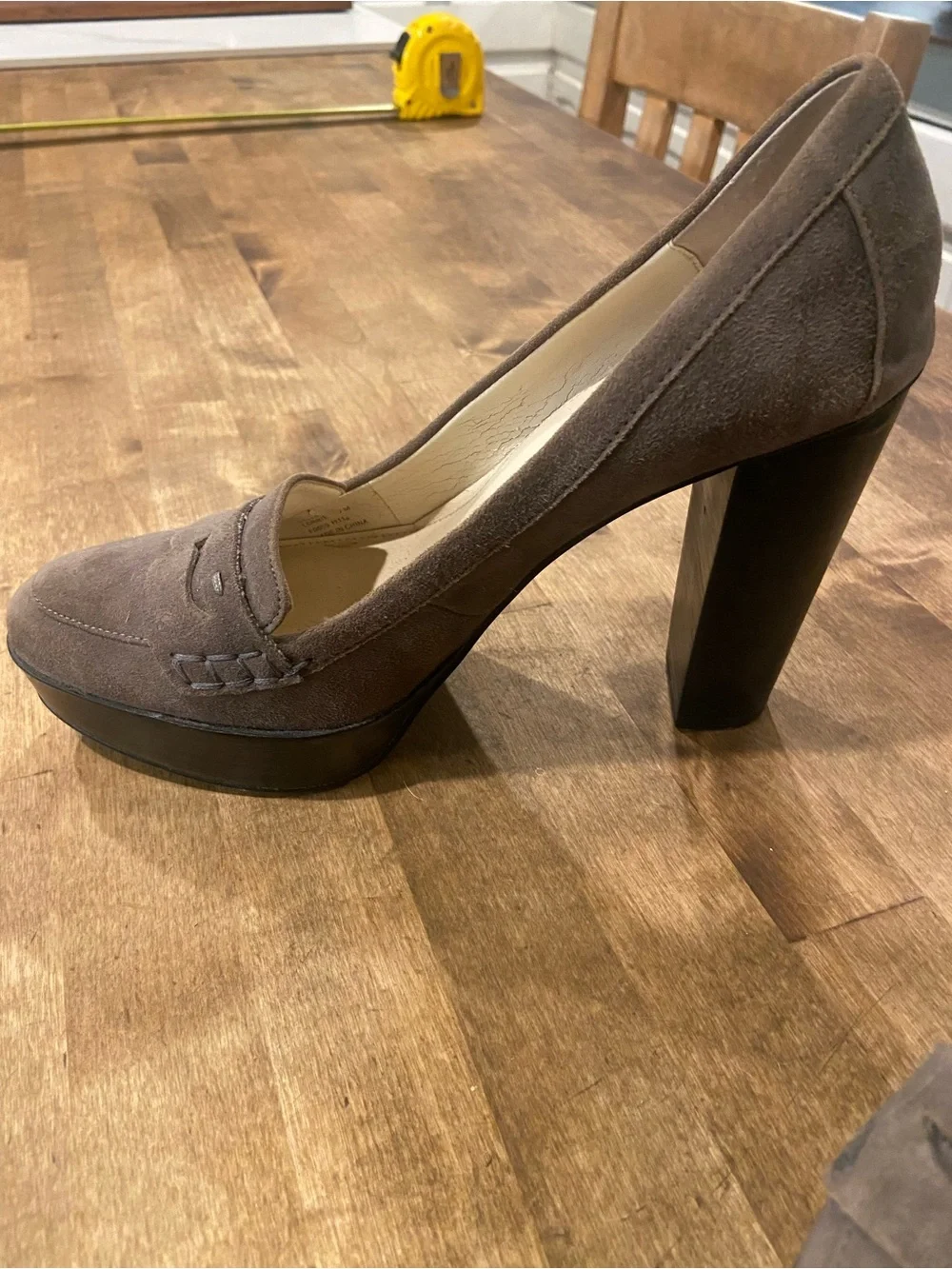Classic Women's Suede Loafer Pumps in Taupe